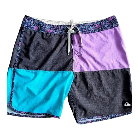 Quiksilver Other - Quicksilver Men's Size 36 Board Shorts